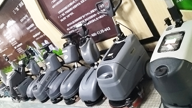 电动洗地机的售后服务有包管吗？？？？？？